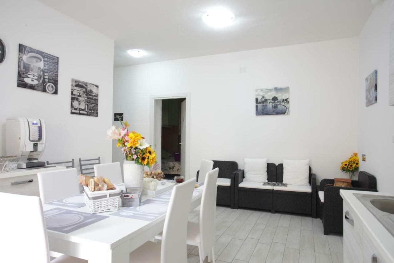 Jadianas Guest House Alguer Exterior foto